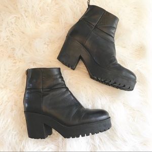 Zara basic‎ black chunky heel ankle boots